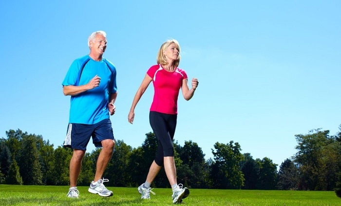 Vận động nhẹ nhàng nâng cao sức khỏe phòng tránh huyết áp thấp