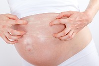 Những loại bệnh ở da thường gặp khi mang thai